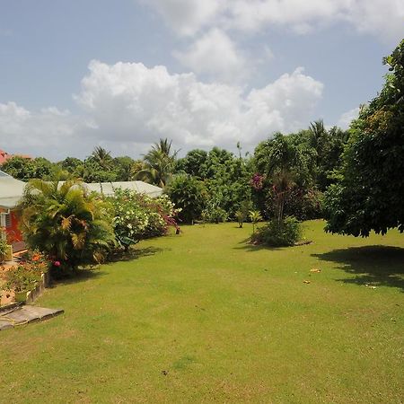 Villa Au Domaine Des Bougainvilliers à Sainte-Rose Extérieur photo