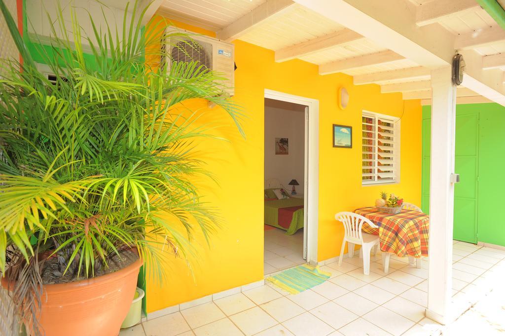 Villa Au Domaine Des Bougainvilliers à Sainte-Rose Extérieur photo